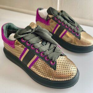 HOLLIE WATMAN Spots and Stripes Fashion Sneakers (Gold/Olive) - Women's Size 7